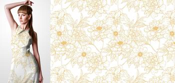 33262v Materiał ze wzorem białe kwiaty (mak, piwonie) ze złotym obrysem na białym tle
